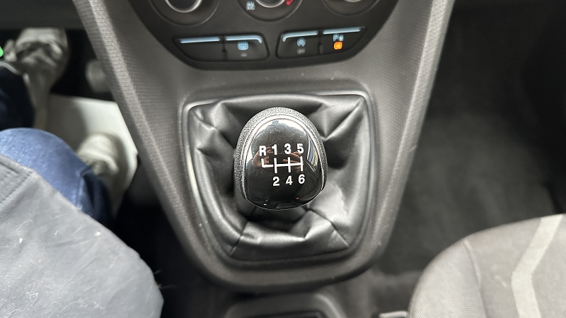 Ford Tourneo Connect - 1.0 ECOBOOST 100 TREND