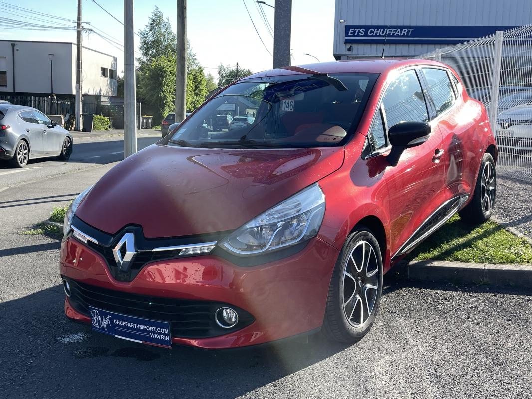 RENAULT CLIO - 0.9 TCE 90 INTENS (2014)