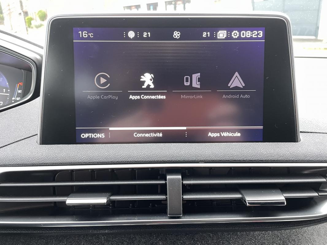 Peugeot 3008 - GT - LINE 1.2 ESSENCE 130CV BVM6 + OPTIONS