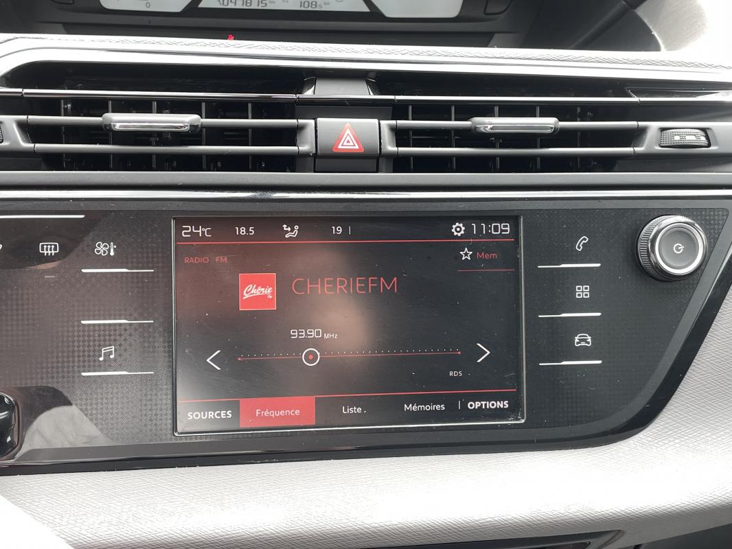 Citroën c4 spacetourer - 1.2L essence 110 CV BVM6 LIVE FAIBLE KM